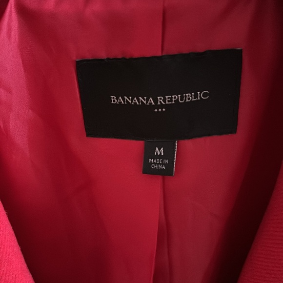 Red coat - Picture 3 of 5